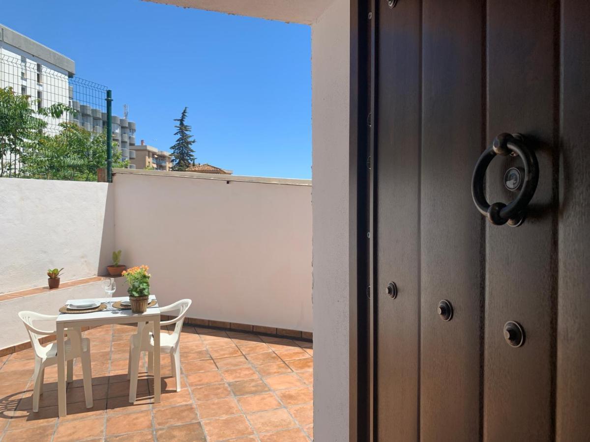A Estrenar Preciosa Suite-Centrico-Con Jardin Y Porche Торремолинос Экстерьер фото
